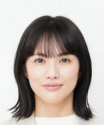 Usuda Asami ( 臼田あさ美)