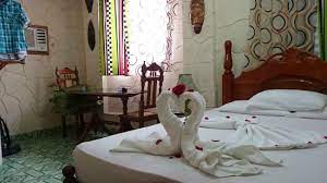 See 1,295 traveller reviews, 692 candid photos, and great deals for casa colonial yadilis y yoel, ranked #16 of 1,372 b&bs / inns in havana and rated 5 of 5 at tripadvisor. Casa Colonial Yadilis Y Joel Cena De Despedida Con Nuestros Amigos De Cuba Picture Of Casa Colonial Yadilis Y Yoel Cuba Tripadvisor