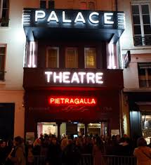 Avec ces 99 places, le cinéma dispose de. Le Palace Paris Paris Evenements Et Tickets Ticketmaster