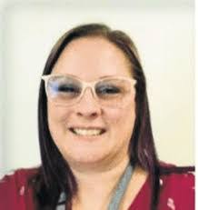 Kristin Weiland's Instagram, Twitter & Facebook