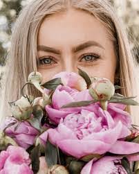 Hailey Siebe's Instagram, Twitter & Facebook