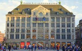 Madame tussauds is de naam van verscheidene wassenbeeldenmusea over de gehele wereld. Ohne Anstehen Madame Tussauds Tickets Grachtenfahrt Amsterdam