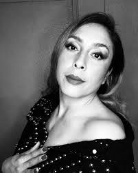 Cheryl Toledo's Instagram, Twitter & Facebook