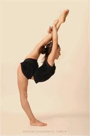 Tone arms, legs, booty and abs with this total body barre workout! Rg Omg I Really Want To Do That Dance Stretches Dance Forever Just Dance