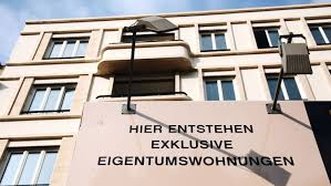 Sind sie eigentümer einer wohnung in einer wohnungseigentümergemeinschaft (weg), so müssen sie jeden monat hausgeld zahlen. Eigentumswohnung Was Nach Dem Kauf Gezahlt Werden Muss