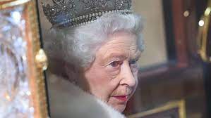Este cunoscută drept gloriana sau regina fecioară. The Guardian Regina Angliei A FÄƒcut Presiuni Pentru A Schimba O Lege Astfel Incat Averea Ei SÄƒ RÄƒmanÄƒ SecretÄƒ