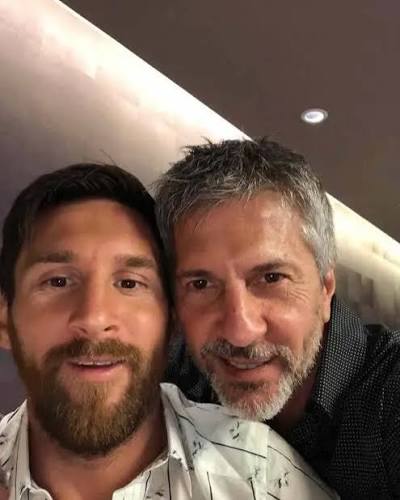 Jorge Messi, padre de Lionel Messi y una de las personas más importantes en  su vida y carrera, falleció a los 68 años en Rosario, Argentina, según  reportes publicados este sábado. Jorge
