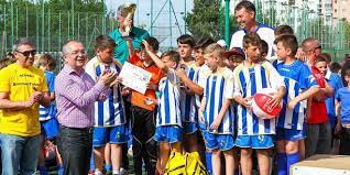 Viitorul cluj crowned as county champion. Fotbal A La Cluj Loc Pe Podium Pentru Viitorul Gherla Galerie Foto Gherla Info Cluj