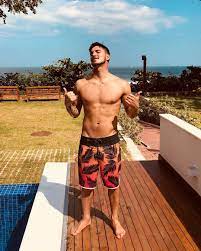 Top instagram posts of gabriel medina. Pin By Sapphire Andrews On Hot Surfer Guys In 2021 Hot Surfer Guys Surfer Guys Medina