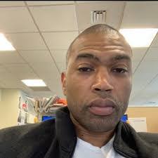 Darian Cash's Instagram, Twitter & Facebook