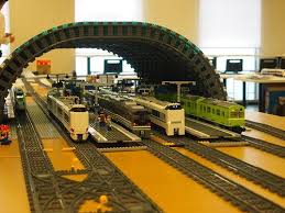 Legotrein Forum Legotrain Forum Onderwerp Bekijken Trein Stations Train Stations Trein Trein Station Lego Projecten