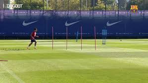 Der fc bayern münchen will auch in der saison 2020/2021 wieder angreifen. Coutinho Returns To Pre Season Training At Barca Dugout