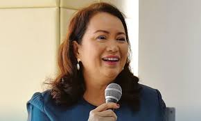 Mabel Acosta plans legal action amid confusion over MinDA leadership change
