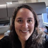 Liz Mckeever's Instagram, Twitter & Facebook