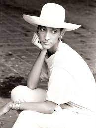 Carla Hall Co Host Of New The Chew Carla Hall 90s Model Top Model Poses