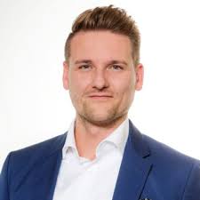 Kai Fischer, M.Sc. auf LinkedIn: Geschafft! 😊 Nach 7 Jahren Studium an der  FOM Hochschule für Oekonomie &…