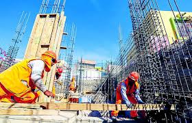 ComexPerú - EN ABRIL, EL SECTOR CONSTRUCCIÓN SE CONTRAJO UN 5.1%