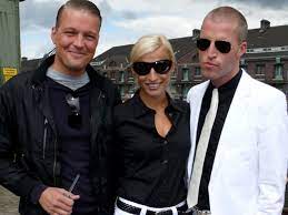 Последние твиты от constantin huber (@huconstantin). Mischa Barton Kim Cattrall Rupert Everett Eva Padberg Nastassja Kinski