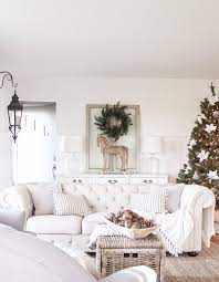 Fashion Forward Holiday Decorating Ideas That Don T Involve Red And Green Christmas Living Rooms Christmas Decorations Living Room Casual Living Room Decor