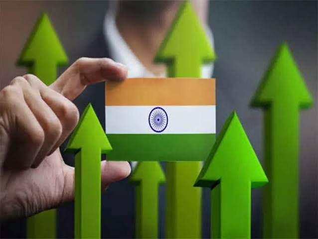 Booming services fire up India business growth in May despite rising inflation, PMI shows - The Economic Times