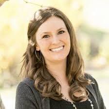 Molly Lemay's Instagram, Twitter & Facebook