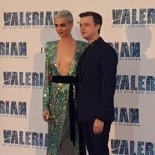 Valérian et laureline la cité personnes acteurs. Valerian Photos Facebook