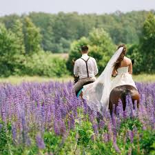 8 wedding flower trends that will blossom in 2021. Country Wedding Guide And Themes