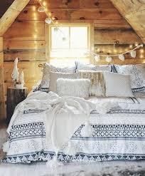 Moose r us black bear lodge bathroom shower accessories log cabin bathroom accessories. 40 Coziest Winter Bedroom Decor Ideas To Get Inspired Digsdigs