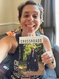 Three shots from a sniper's rifle send Kate Pomeroy's world spiraling into  a deadly tailspin. Worried about the safety of those she loves, Kate sets  out