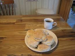 Resultado de imagen para cafe con galletas
