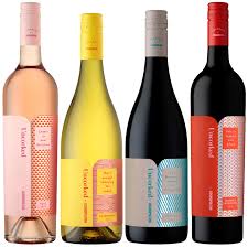 Twist the screw, but make sure you don't poke through the bottom, because nobody likes cork in the wine. Uncorked By Cosmopolitan Tasting Set Wine Com