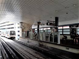 A standard lrt platform, where there are safety barriers, but no screen doors. Phoenix Lrt Station Wikipedia