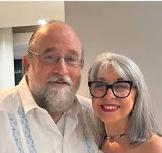 Thank you Sandi Perez Cantero. I agree Robust public transportation vs self  driving vehicles”