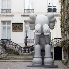 Yorkshire Sculpture Park On Instagram Happy Birthday To American Artist Kaws We Re Incredibly Excited To Welco Yorkshire Sculpture Park Art World Street Art