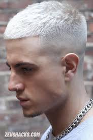 For many years, the side swept hairstyle has proven to be a striking and popular look, most…. Heren Winter