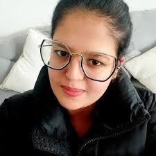 English-first, creative writers in my network, show yourself! We're looking  to expand our team of writers. Our clients range from healthcare, senior  living, education, trade schools, beauty…