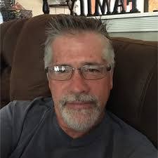 Randall Newcomb's Instagram, Twitter & Facebook