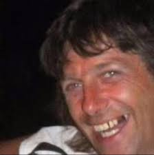 Can anyone recommend a window cleaner in Builth please? Thanks.