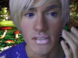 Tosh.0" Season 5 Web Reflection (TV Episode 2013)