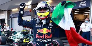 Sígueme en mis redes sociales: Checo Perez Gana El Gran Premio De Azerbaiyan