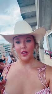 Riley Green Camp Randall