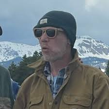 not a woman telling us what a man should do 💀