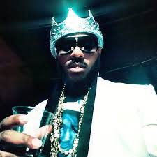 Fred Rivero's Instagram, Twitter & Facebook