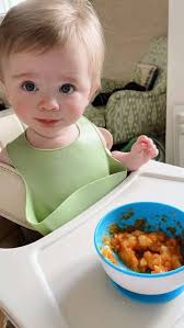 What We Feed Rowan at 6-9 Months Old