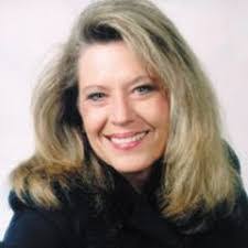 Natalie Petersen's Instagram, Twitter & Facebook