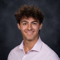 This summer, I had the incredible opportunity to be a Store Operations  Intern at HEB. I can hardly believe how much I learned and grew in just 10  weeks. None of what