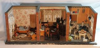 Puppenstube 3 Teilig Mit Stube Kuche Erker Schlafzimmer Bad Kammer Um 1920 Puppenstube Stube Puppenhaus