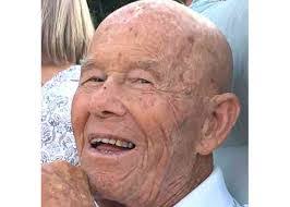 Steven Rainey's Instagram, Twitter & Facebook