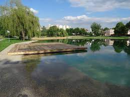 Koupání, koupaliště, aquaparky, rybníky, vodní nádrže a další možnosti, kde se můžete v české republice vykoupat. Koupaliste Lhotka Home Facebook