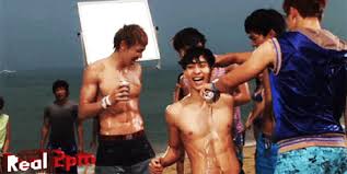 The 23 Sexiest Shirtless Moments In K Pop Sbs Popasia